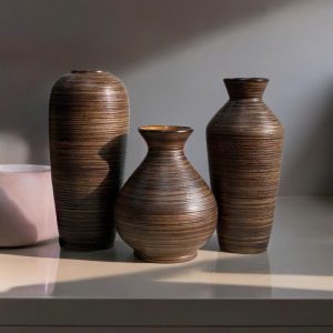 Bình gốm cắm hoa